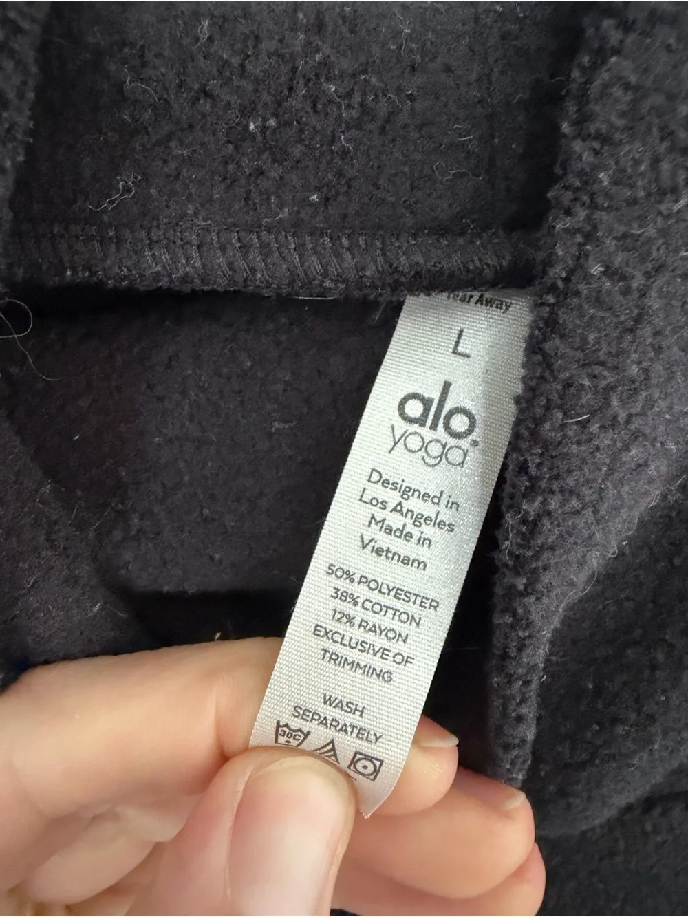 ALO Yoga fit alo logo